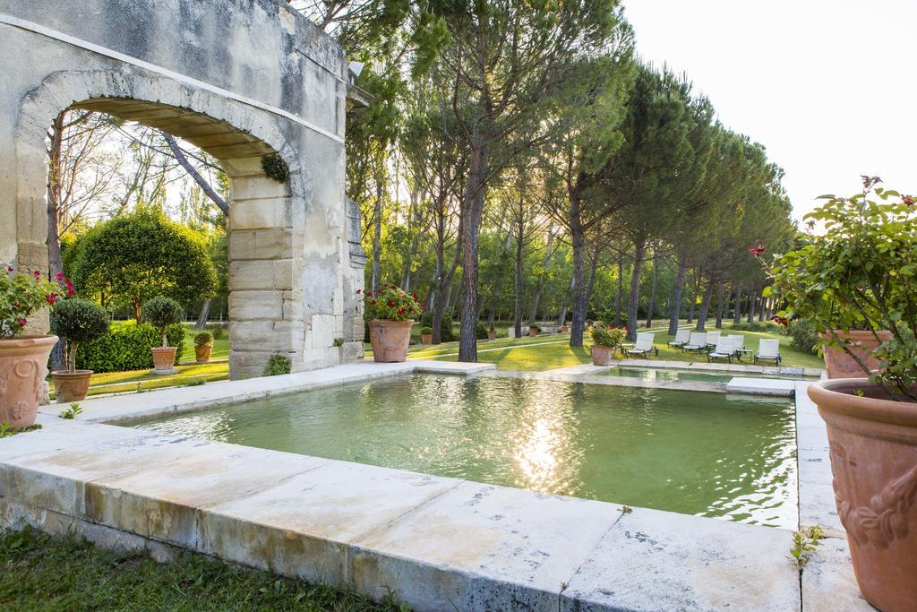 Chateau Talaud Bed & Breakfast Loriol-du-Comtat Bagian luar foto