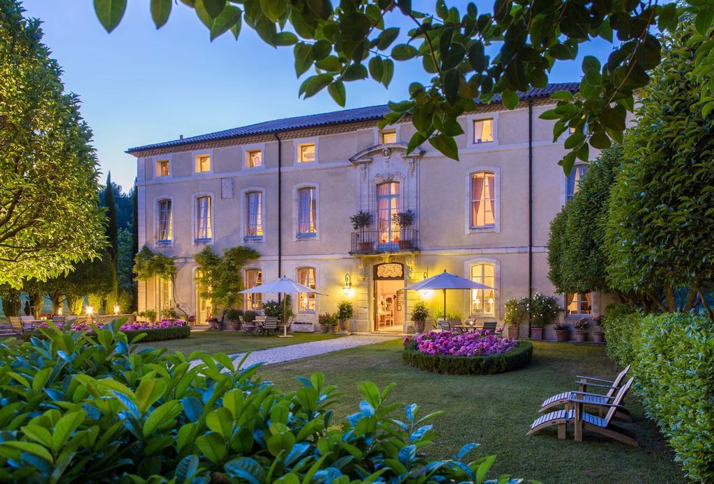 Chateau Talaud Bed & Breakfast Loriol-du-Comtat Bagian luar foto