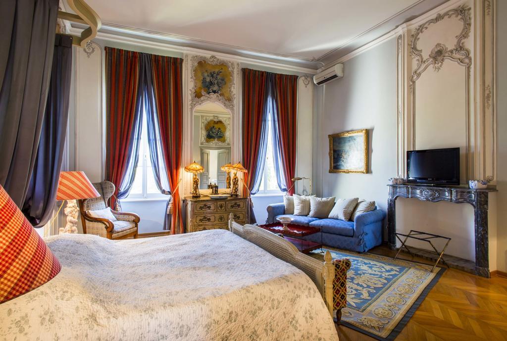 Chateau Talaud Bed & Breakfast Loriol-du-Comtat Ruang foto