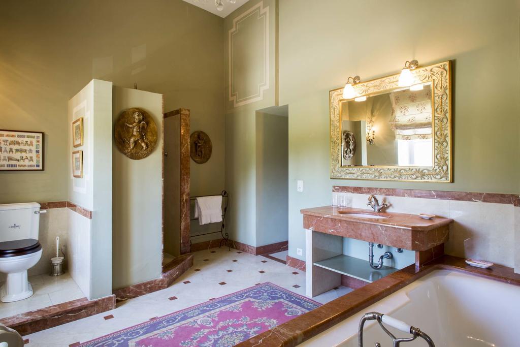Chateau Talaud Bed & Breakfast Loriol-du-Comtat Ruang foto