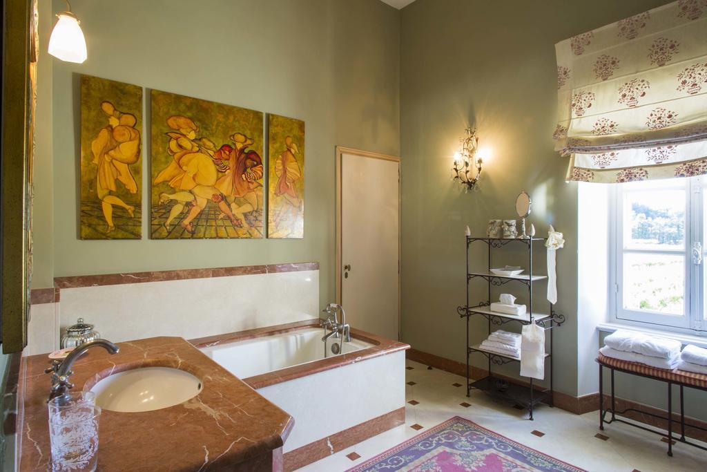 Chateau Talaud Bed & Breakfast Loriol-du-Comtat Ruang foto