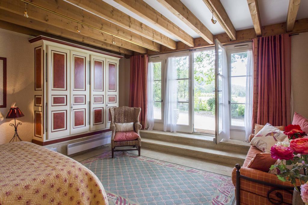 Chateau Talaud Bed & Breakfast Loriol-du-Comtat Bagian luar foto